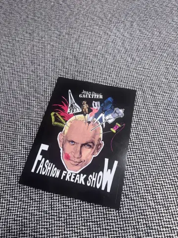 Jean Paul Gaultier FASHION FREAK SHOW