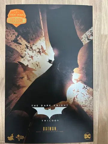 새상품 Hottoys 핫토이즈 배트맨 비긴즈 배트맨 2.0