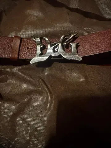 [ 초레어 ] D&G 아카이브 로고 버클 가죽 벨트 Y2K 00s 초기
