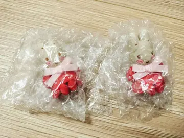 산리오 마롱크림 시크릿 핀즈
