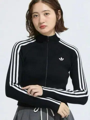 아디다스 아디컬러 쓰리 스트라이프 슬림 니트 트랙