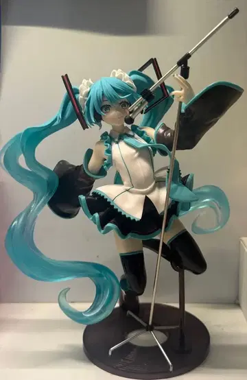 하츠네 미쿠 AMP+ 피규어 Birthday 2023ver.