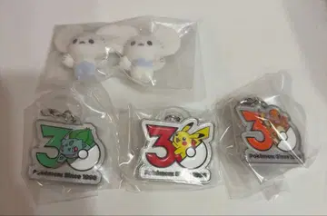 포켓몬 30주년 메탈 참 마스코트 피카츄 꼬부기 이상해씨