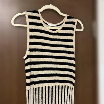 ZARA 슬리브리스 스트라이프 니트 M 사이즈