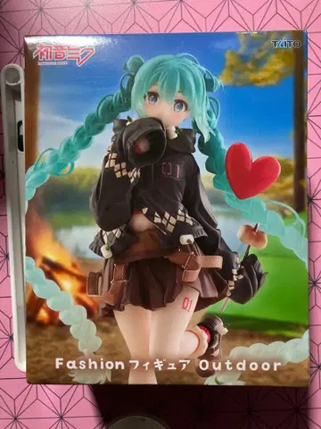 TAITO 하츠네 미쿠 패션 피규어 아웃도어 피규어
