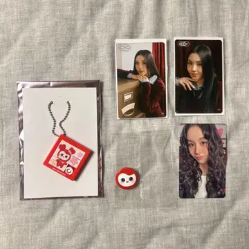 TWICE THIS IS FOR 오프라인 복권 트레이딩 카드 캔뱃지 채영