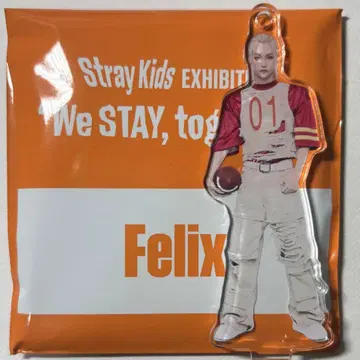 Straykids 필릭스 전시회 미니 아크릴 스탠드 참 1점