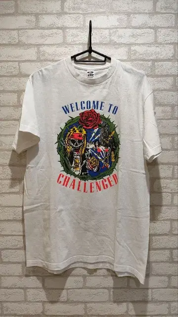 Challenger 티셔츠 M 사이즈