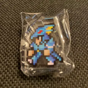 파란 갑옷 픽셀 아트 아크릴 스탠드 카인 FF