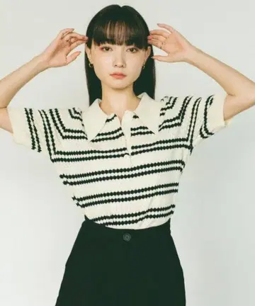 스트라이프 폴로 칼라 반팔 니트