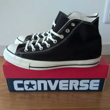 CONVERSE 블랙 하이컷 스니커즈