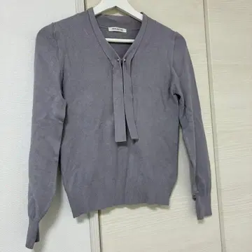 NATURAL BEAUTY BASIC 그레이 긴팔 니트 스웨터