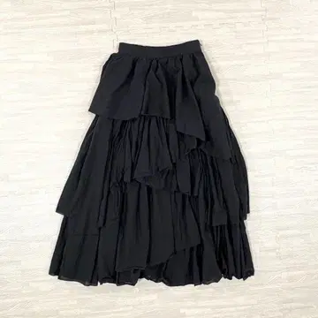 새상품급*아뉴앙스 24년제 불규칙 티어드 볼륨 스커트 M