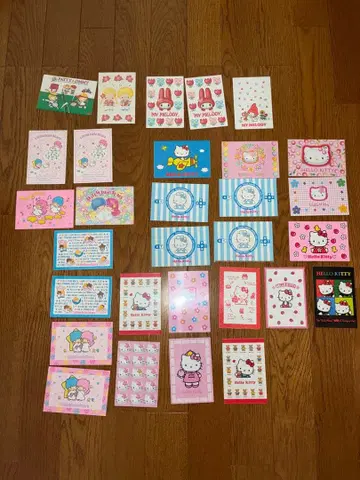 레어품 헬로키티, 마이멜로디, 키키라라 등 산리오 엽서 30장 세트