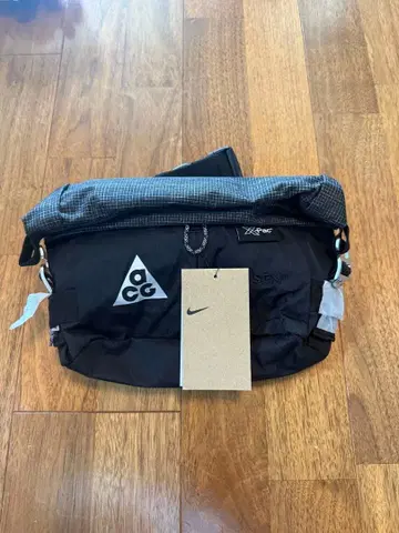 나이키 ACG 아이센 패니 백 블랙