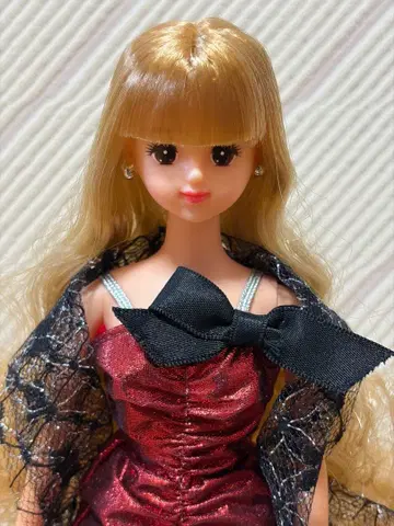 제니 인형 본체