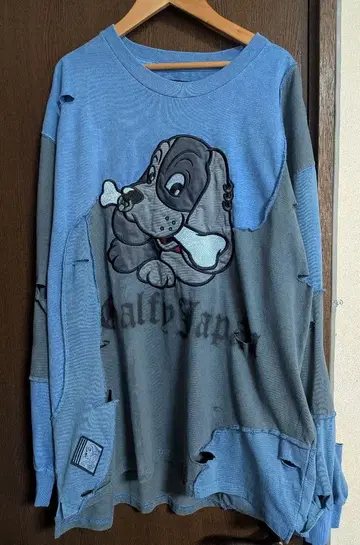 새상품 GALFY 갈피 롱T 깁스 좀비