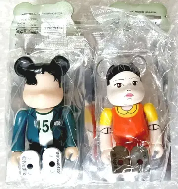 오징어 게임 시리즈 44 BE@RBRICK 앞뒤 베어브릭 100%