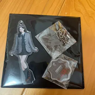 TWICE 랜덤 미니 아크릴 스탠드 참 아크스타 미나 MINA