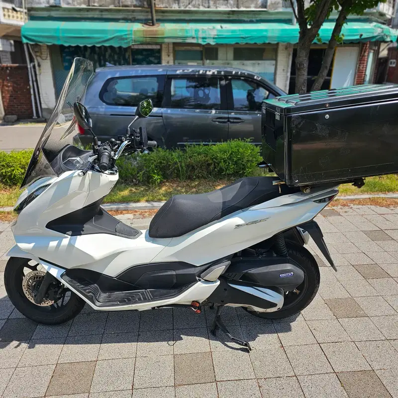 21년식 pcx125 abs모델 싸게 판매합니다