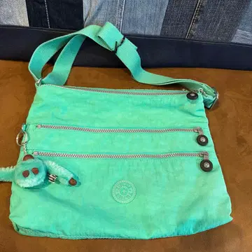 KIPLING 민트 그린 숄더백
