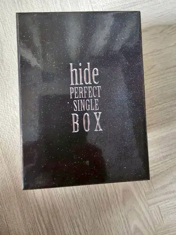 hide PERFECT SINGLE BOX