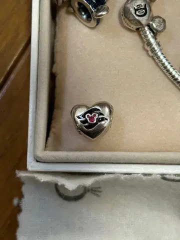 판도라 디즈니 크루즈 라인 한정판 참