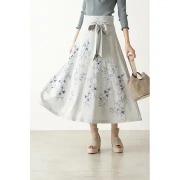 JILLSTUART 클레르 플레어 스커트 블루