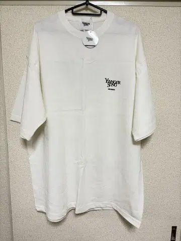 [ 새상품 ] youngersong 반팔 T셔츠 XL 화이트