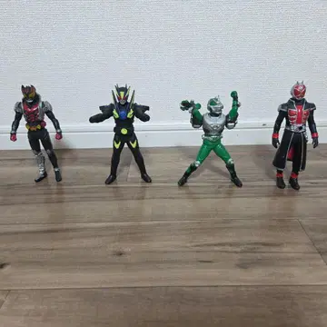 가면라이더 소프트 비닐 4체 세트