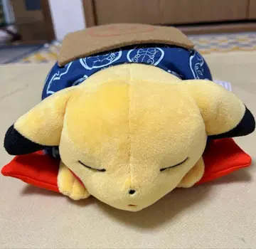 포켓몬 센터 먼슬리 피카츄 봉제 인형 2월 코타츠