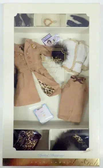 마텔 바비 FMC 스포티드 쇼핑