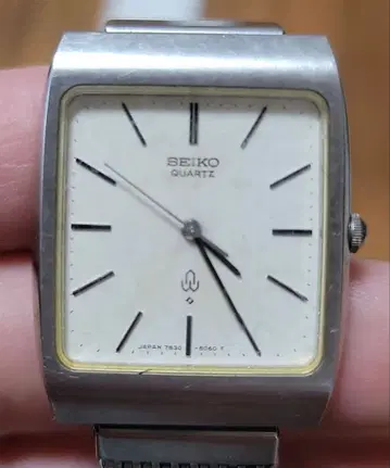 SEIKO 빈티지 쿼츠 시계 7830-5040