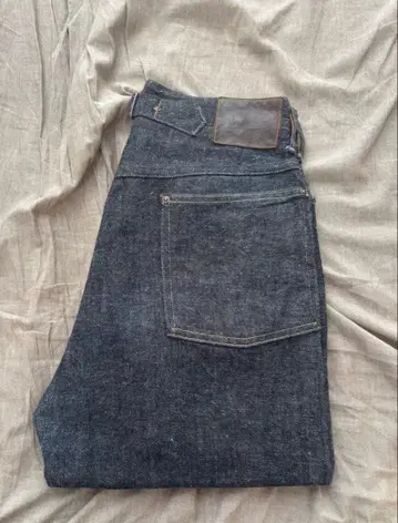 T.T Lot.702 데님 트라우저 사이즈 28