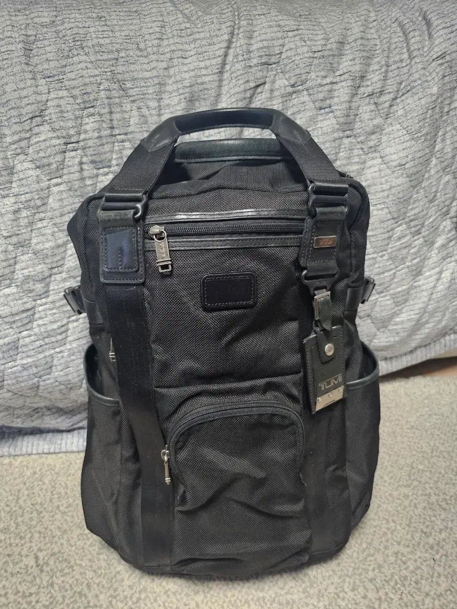 Tumi Ascot Convertible Backpack | Bunjang Global Tumi Ascot Convertible Backpack | Bunjang Global