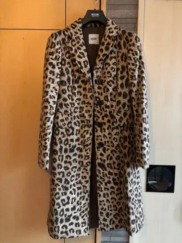 MOSCHINO 레오파드 무늬 롱 코트