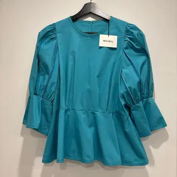 미사용 새상품 MUVEIL 터콰이즈 플레어 슬리브 블라우스 size40