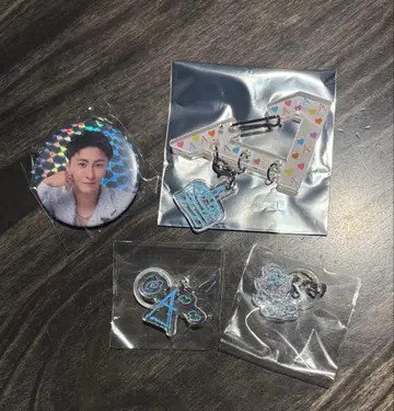 AAA 20th 캡슐 토이 카라나비