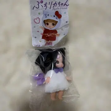 푸치 리카짱 쿠로미 화이트 드레스