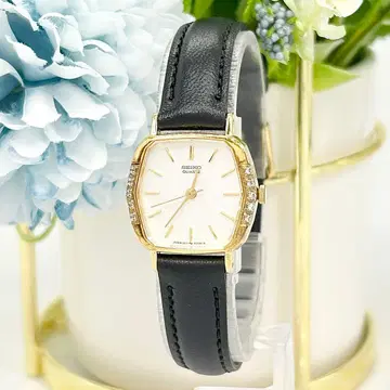 SEIKO 세이코 SGP 10P 다이아 1221-5110 쿼츠 손목시계
