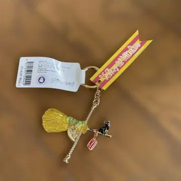 지브리 파크 한정판 마녀 배달부 키키 메탈 참 키키 지지