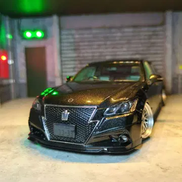 1/24 아오시마 극 크라운 애슬리트 ROJAM 프라모델 완성품!