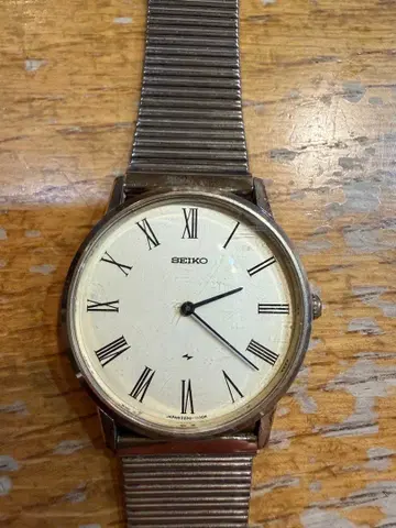 SEIKO 수동 와인딩 시계 샤리오 2220-0430