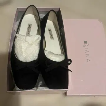 DIANA 블랙 발레 슈즈 24cm