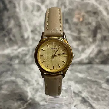 [ 작동품 ] SEIKO 세이코 쿼츠 골드 V701-1930 손목시계