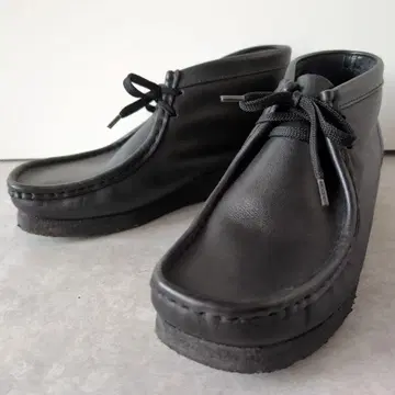 클락스 왈라비 블랙 가죽 모카신 UK8.5