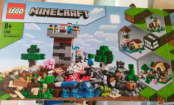 LEGO Minecraft 더 크래프팅 박스 (21161)