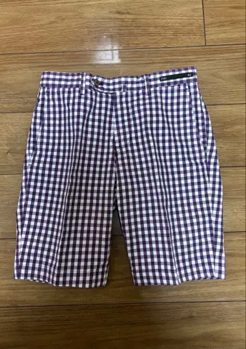 [중고] PT01 깅엄 체크 숏팬츠 인코텍스 PT토리노