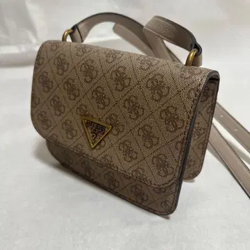 GUESS 베이지 숄더백