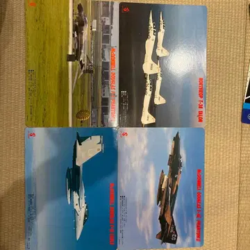 맥도넬 더글라스 F-4 팬텀 II 책받침